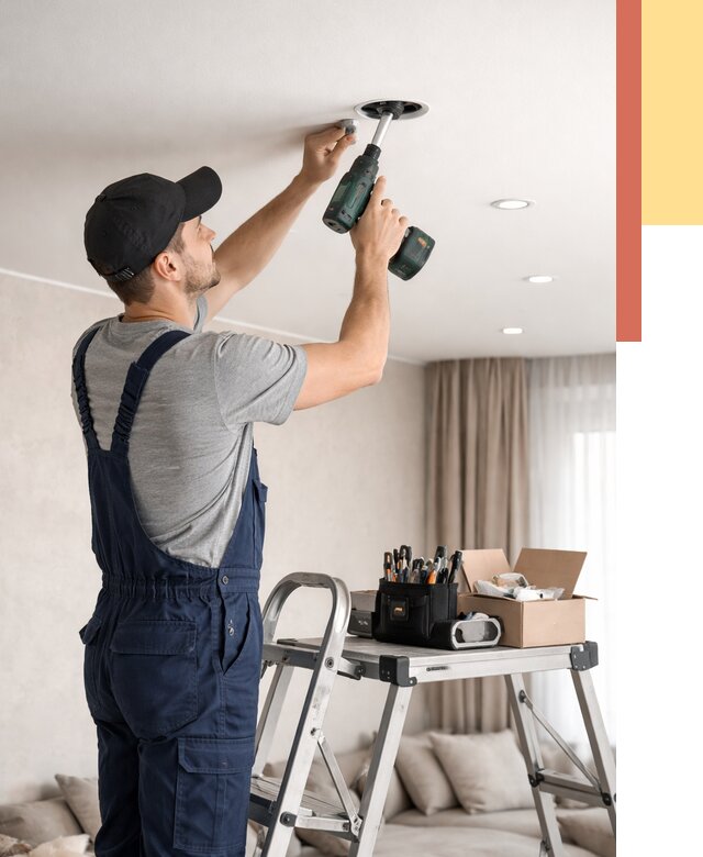 Установка и монтаж точечных светильников в натяжной потолок в Кронштадте от 1878 руб. | ОТДЕЛОЧНИК-Крн